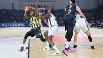 Basketbol Türkiye Kupası'nda dev derbiyi kazan Fenerbahçe şampiyon oldu!