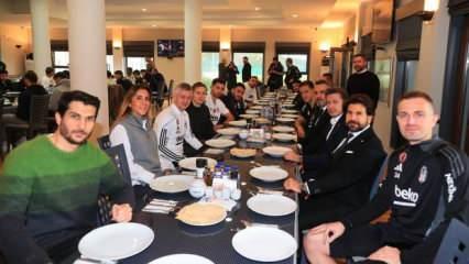 Beşiktaş Yönetimi futbolcularla buluştu