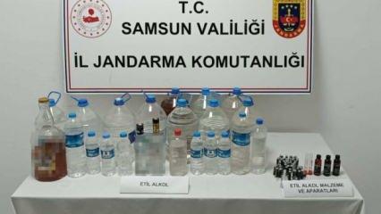 Samsun'da 55 litre etil alkol ve 56 adet aroma kiti ele geçirildi