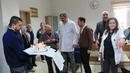 36 yıldır mesaisine 1 saat erken başlıyor!