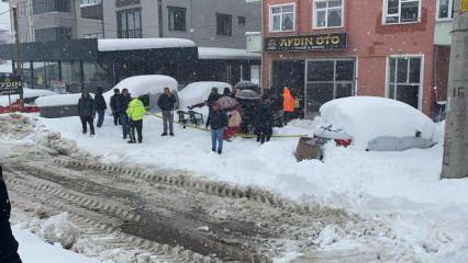 Uyuyakaldığı otomobilde, kedisiyle birlikte egzozdan çıkan gazdan zehirlenip öldü