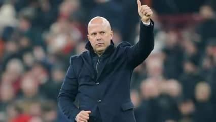 Arne Slot, yıldız futbolcunun biletini kesti!