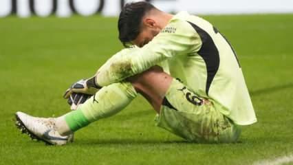 Günay Güvenç, AZ Alkmaar maçına damga vurdu! Muslera'yı geride bıraktı