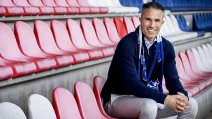 Eski Fenerbahçeli Van Persie, Feyenoord'un başına geçti