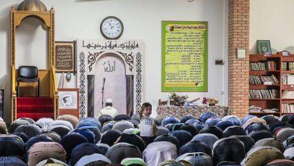 Fransa'da "imamlık" meslek olarak tanındı