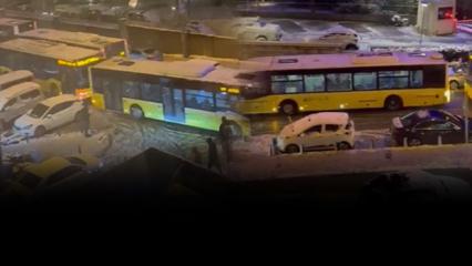 İETT otobüsleri yolda kaldı: Saatlerdir bekliyorlar