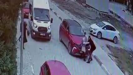 Karşıya geçen çocuğa otomobil çarptı, o anlar güvenlik kamerasına yansıdı 