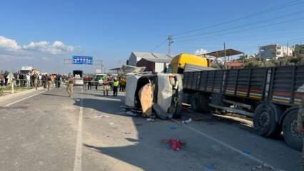 Hatay'da feci kaza: Ölü ve yaralılar var!