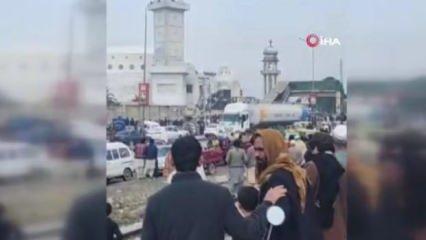Pakistan'da cuma namazında saldırı! Ölü ve yaralılar var