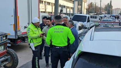 Barışmak istediği eşini silahla kovaladı