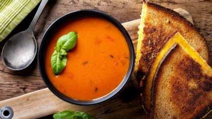 Ev yapımı Domates &Ccedil;orbası: Pratik ve besleyici bir lezzet
