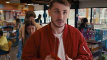 Kerem Aktürkoğlu reklamda oynadı! Bu kez oyunculuğu ile gündem oldu
