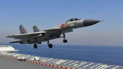 Çin'de savaş uçağı düştü! Pilot son anda kurtuldu