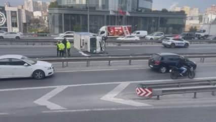 TEM'de yolu kapatan kaza: Sürücü ucuz atlattı!