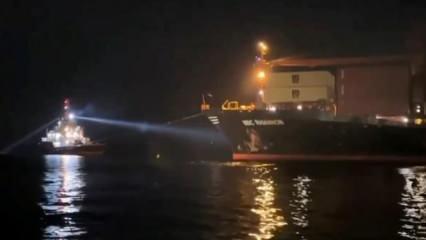 Yeşilköy'de karaya oturan gemi kurtarıldı