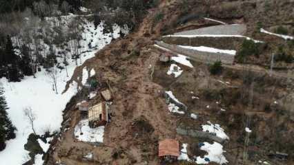Artvin'de facia ucuz atlatıldı! Bir ev takla atarak devrildi
