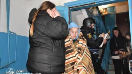 Rusya Ukrayna'ya saldırdı... İçinde çocukların da olduğı 10 kişi yaralandı