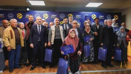 Turkcell, huzurevlerinde teknoloji odaları açmaya devam ediyor