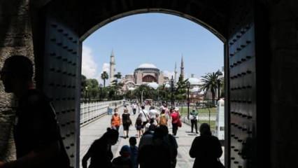 Türkiye'ye gelen yabancı turist şubatta yüzde 5,3 azaldı
