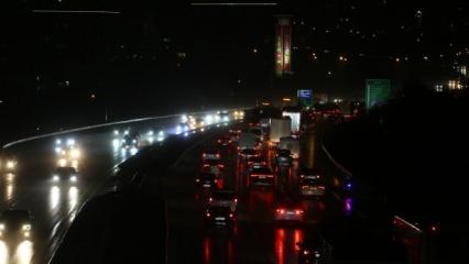 Bayram göçü başladı! Trafik durma noktasına geldi! İşte yollardaki son durum..