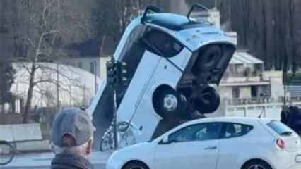 Nehre düşen otobüsün şöförü hayatını kaybetti... İtalya'dan korkunç görüntüler