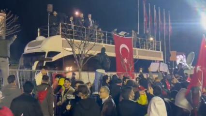 Provokatörler kontrolden çıktı: CHP'li vekilleri Saraçhane'den böyle kovdular!