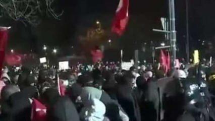 Rahmetli Tenzile Hanım'a küfredenlere sessiz mi kalacağız