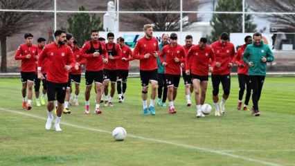 Sivasspor’da Adana Demirspor maçı hazırlıkları sürüyor
