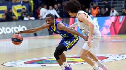 Son saniyede kazanan Fenerbahçe play-off'u garantiledi