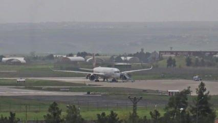 Hindistan’a gidiyordu! Rahatsızlanan yolcu için Diyarbakır’a inen uçak kalkamadı