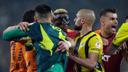 Kadıköy'de saha karıştı! Derbide gerilim zirve yaptı