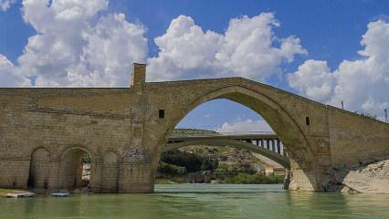 Mostar Köprüsü’nün ikizi: Aşka mezar olan köprü! Acıklı bir hikayesi var