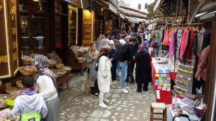 Resmen ‘Ana baba günü’: ‘Açık hava müzesine’ akın var!