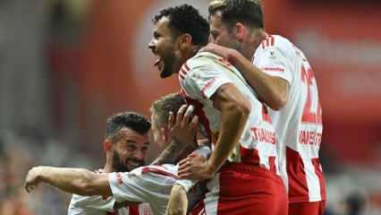 Samsunspor’dan Avrupa yolunda kritik kayıp! Antalyaspor 3 puanı kaptı