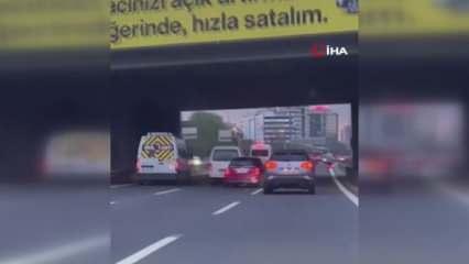 Bahçelievler'de bir sürücü makas atıp trafiği tehlikeye soktu!