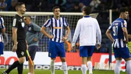 Benfica hezimeti sonrası Porto'da futbolculara görülmemiş ceza