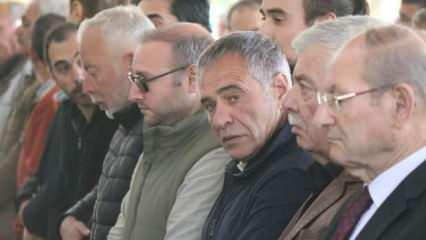 Ersun Yanal'ın annesi son yolculuğuna uğurlandı