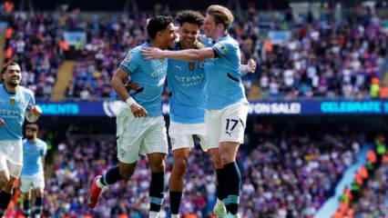 Premier Lig'de 7 gollü maç! Manchester City geri döndü