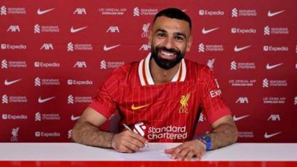 Resmi açıklama geldi! Yıldız futbolcu Salah 2 yıllık imzayı attı