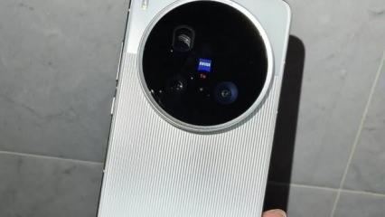 Vivo X200 Ultra net görüntülerle ortaya çıktı