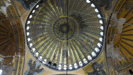 Ayasofya’da yeni bir sayfa açılıyor: Ana kubbesinde tarihi restorasyon!