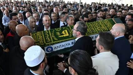 Mevlüt Çavuşoğlu'nun babası Osman Çavuşoğlu için cenaze töreni düzenlendi