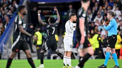 Real Madrid'e 90+3'te tarihi darbe! Devler Ligi'ne veda ettiler