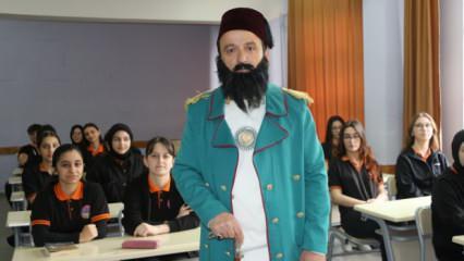 Rize’de alışılagelmişin dışında yapılan tarih dersi öğrencilerin ilgisini çekiyor