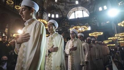 Ayasofya'daki törende 57 lise öğrencisi icazet aldı!