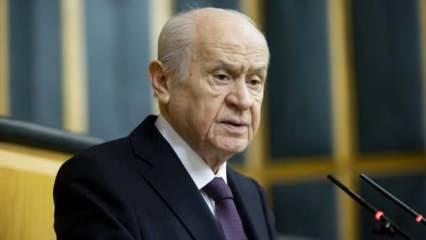 Bahçeli'den Mümtazer Türköne ve benzerlerine erken seçim cevabı: 'Küçücük akıllarıyla...'