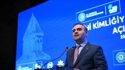 Bakan Kacır'dan turizm gelirleri açıklaması! 'Yeni bir rekora daha imza attık'