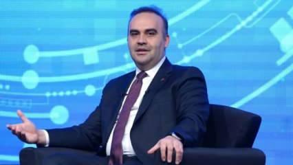 Bakan müjdeyi duyurdu: Yerli ve özgün yapay zeka modelleri geliyor!