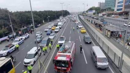 Bakırköy'de ölümlü kaza trafiği kilitledi!