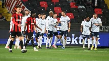 Fenerbahçe, Gaziantep'te ikinci yarıda geri döndü! 4 dakika yetti